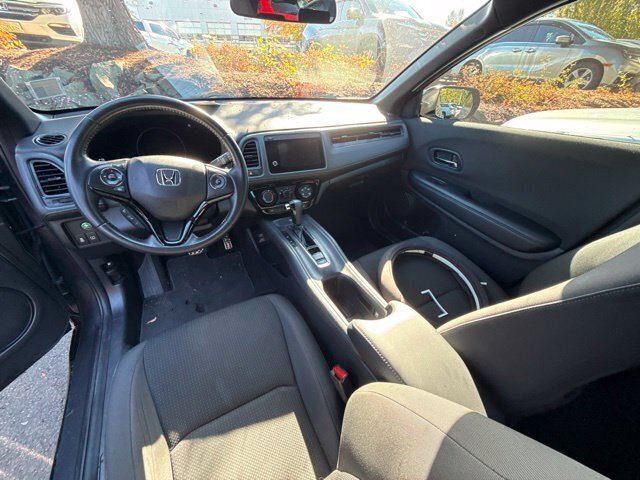 Used 2022 Honda HR-V Sport image 6