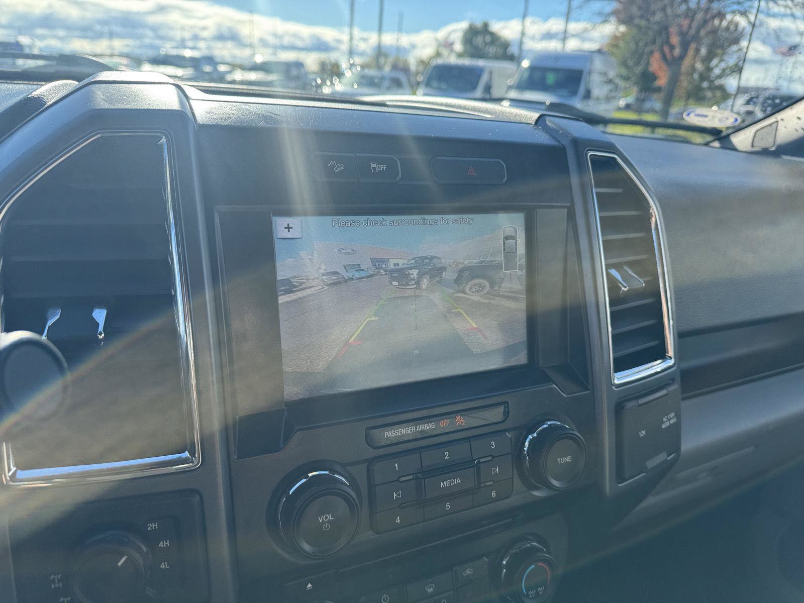 Used 2016 Ford F150 XLT w/ Equipment Group 302A Luxury AWD/4WD image 23
