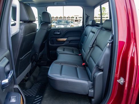 Used 2018 Chevrolet Silverado 1500 LTZ w/ Sport Package AWD/4WD image 25