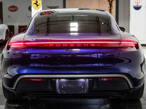 Used 2023 Porsche Taycan RWD image 12