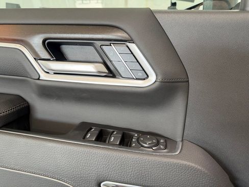 New 2026 GMC Sierra 2500 Denali w/ Denali Reserve Package image 12