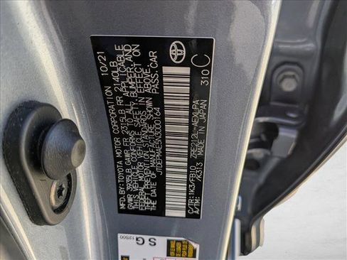 Used 2022 Toyota Corolla LE image 15