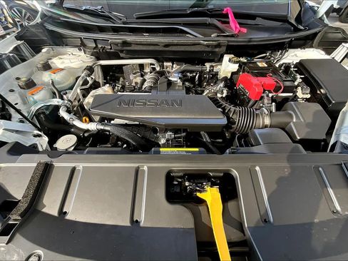 New 2026 Nissan Rogue Platinum w/ Platinum Premium Package image 16