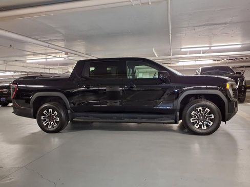New 2026 GMC Sierra EV Elevation AWD/4WD image 4
