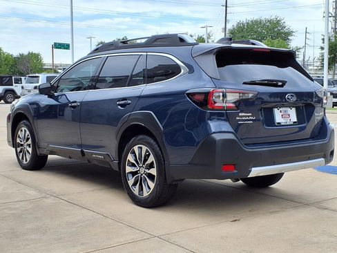 Certified 2023 Subaru Outback Touring AWD/4WD image 3
