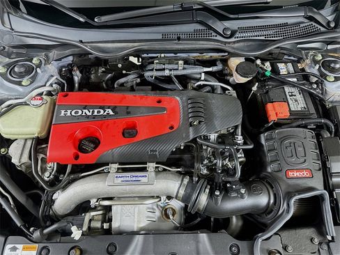 Used 2021 Honda Civic Type R image 9
