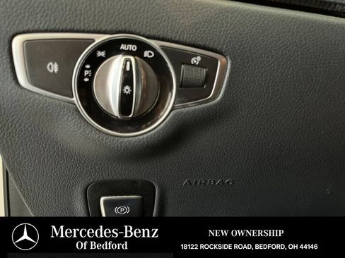 Used 2018 Mercedes-Benz E 300 4MATIC image 26
