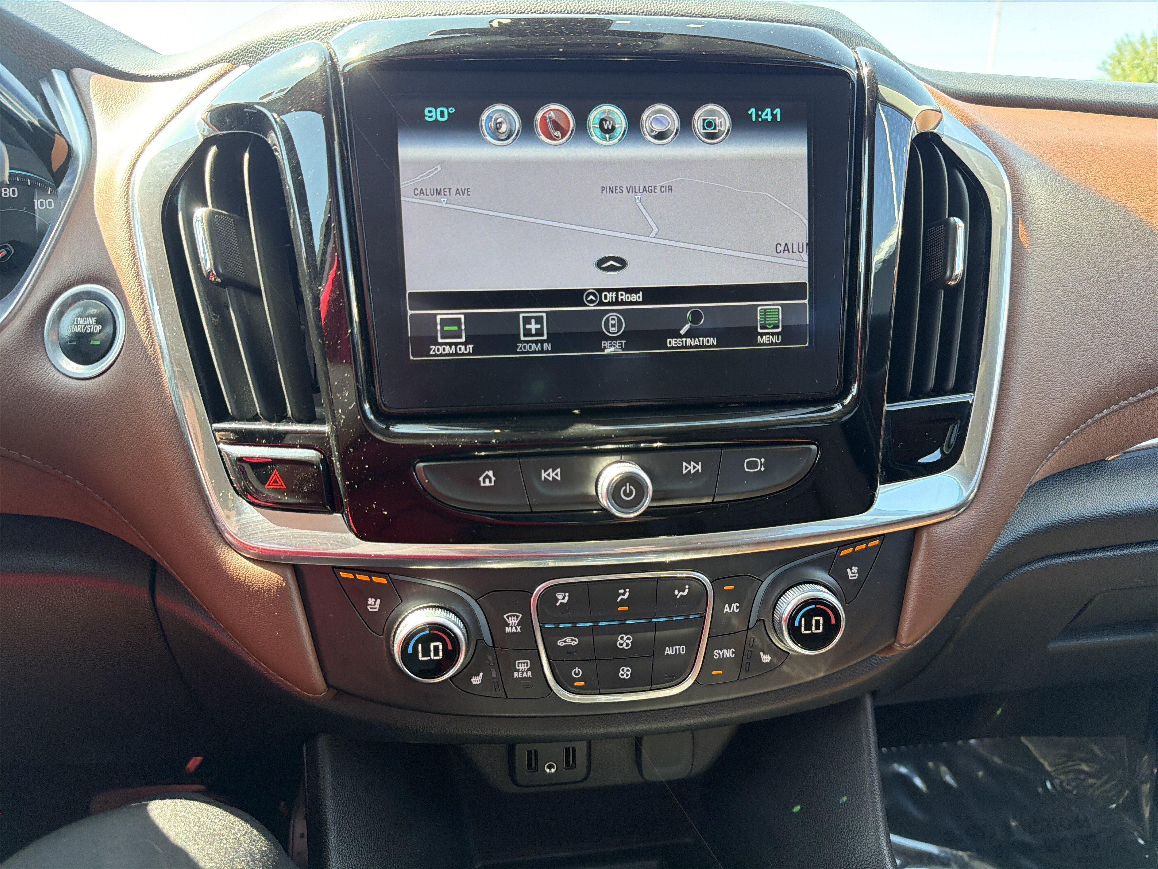 Used 2018 Chevrolet Traverse High Country AWD/4WD image 37