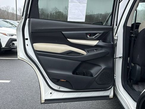 Used 2020 Subaru Ascent Premium w/ Convenience Package image 24