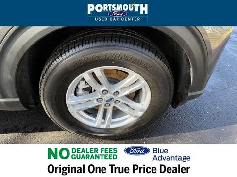Used 2022 Ford Explorer XLT w/ Equipment Group 202A image 30