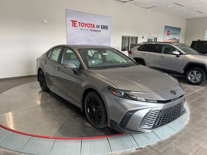 New 2025 Toyota Camry SE