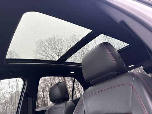 Used 2023 Chevrolet Equinox RS w/ RS Leather Package image 16