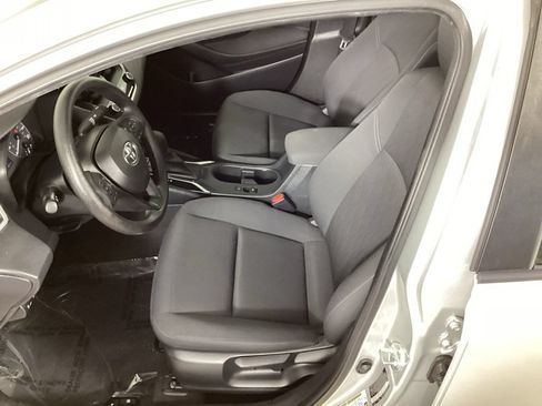 Used 2023 Toyota Corolla LE FWD image 27
