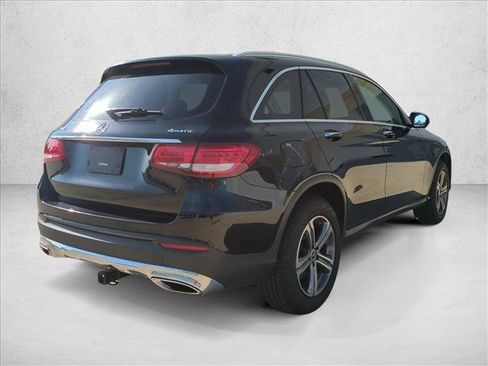 Used 2019 Mercedes-Benz GLC 300 4MATIC image 5