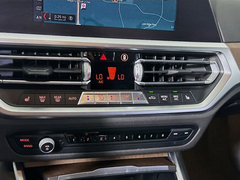 Used 2020 BMW 330i xDrive Sedan w/ Driving Assistance Package image 24