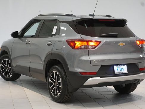 New 2026 Chevrolet TrailBlazer LT w/ Convenience Package image 8