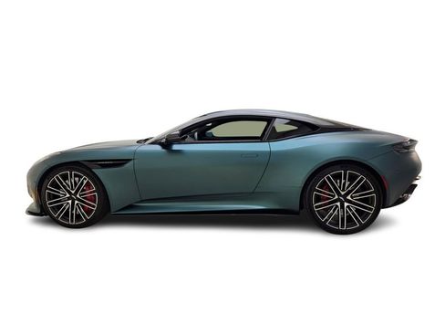 Used 2024 Aston Martin DB12 Coupe image 10