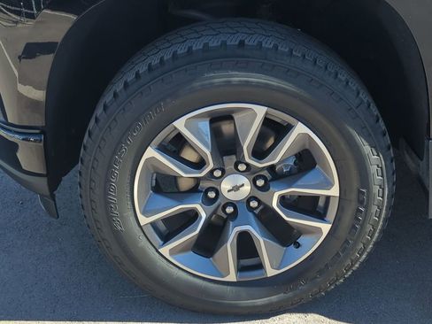 Used 2021 Chevrolet Silverado 1500 RST image 30