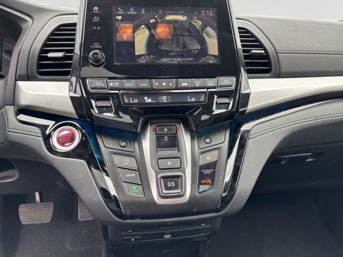 Used 2021 Honda Odyssey Touring image 13