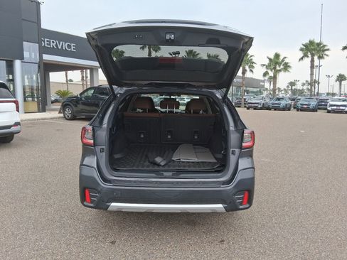 Used 2020 Subaru Outback Touring XT AWD/4WD image 6