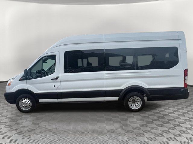 Used 2019 Ford Transit 350 XLT RWD image 2