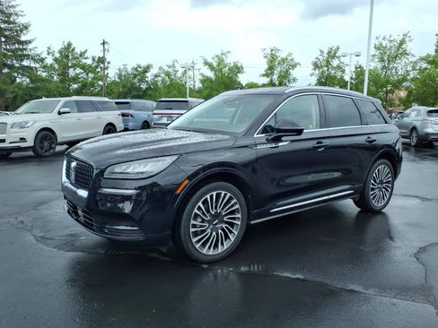 Used 2021 Lincoln Corsair Reserve w/ Sport Package AWD/4WD image 3
