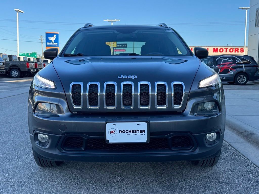 Used 2014 Jeep Cherokee Latitude w/ Comfort/Convenience Group AWD/4WD image 39