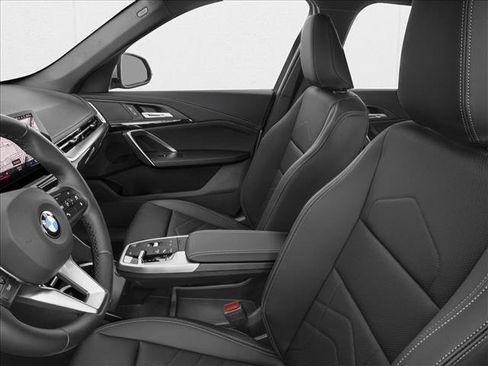New 2026 BMW X1 xDrive28i w/ Technology Package AWD/4WD image 6