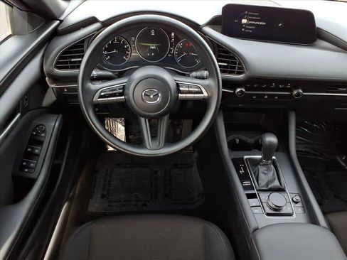 Used 2021 MAZDA MAZDA3 s image 28