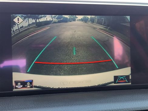 Used 2021 Lexus ES 350 w/ Premium Package image 18