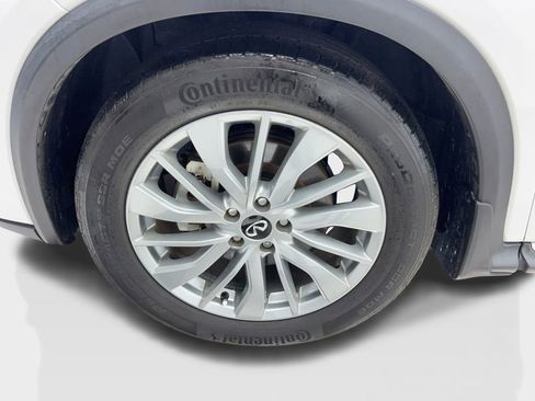 Used 2023 INFINITI QX50 Luxe FWD image 12
