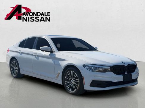 Used 2020 BMW 530i w/ Convenience Package RWD image 7