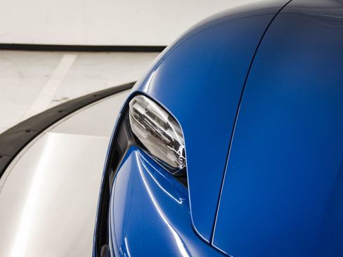 Used 2022 Porsche Taycan image 13