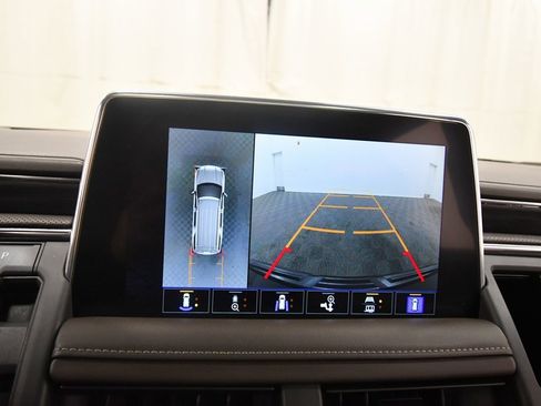 Used 2023 GMC Yukon SLT image 25