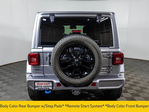 Used 2021 Jeep Wrangler Unlimited Sahara AWD/4WD image 20