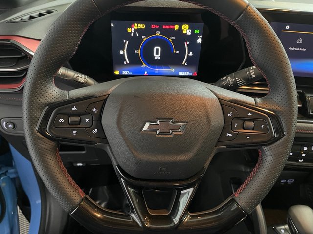 Used 2024 Chevrolet TrailBlazer RS FWD image 23