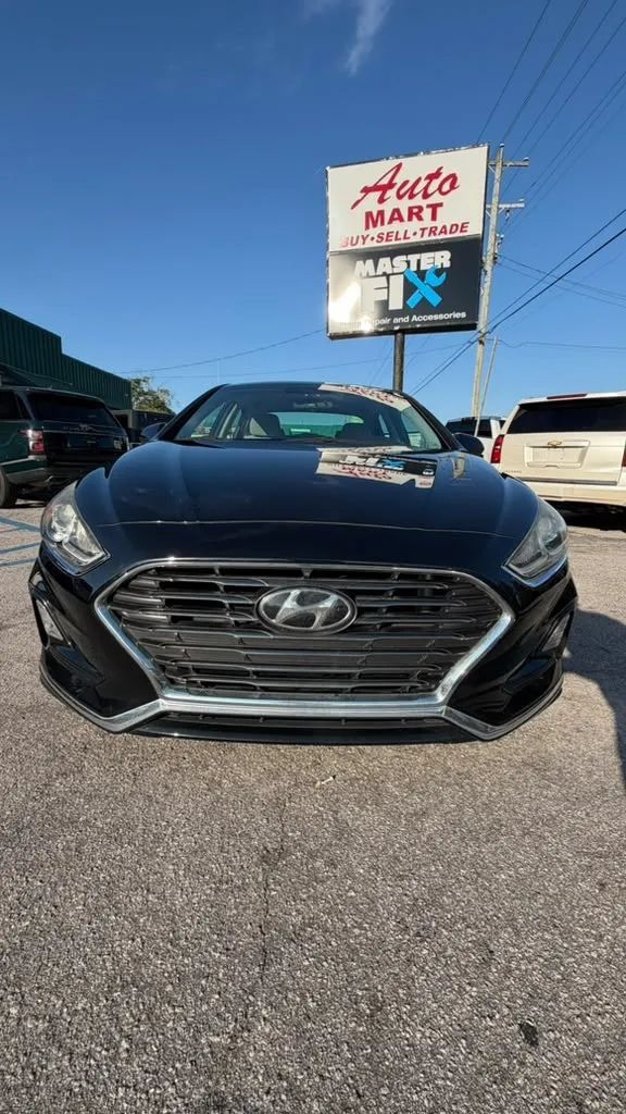 Used 2019 Hyundai Sonata SE w/ Cargo Package FWD image 8