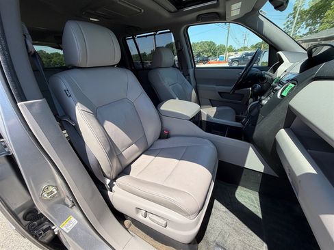 Used 2014 Honda Pilot Touring image 28