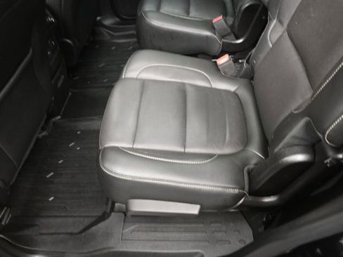 Used 2019 GMC Acadia SLT image 22