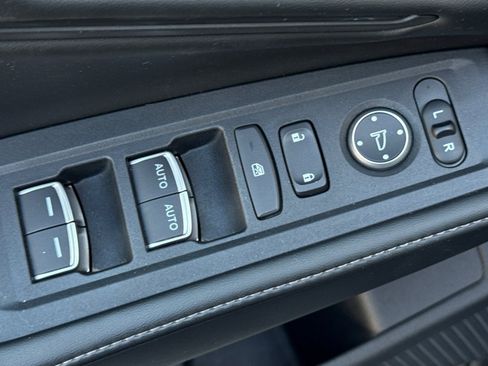 Used 2024 Honda Accord Sport image 13