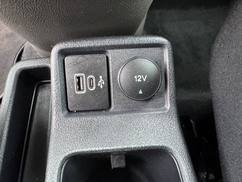 Used 2022 Ford Transit Connect XLT FWD image 33