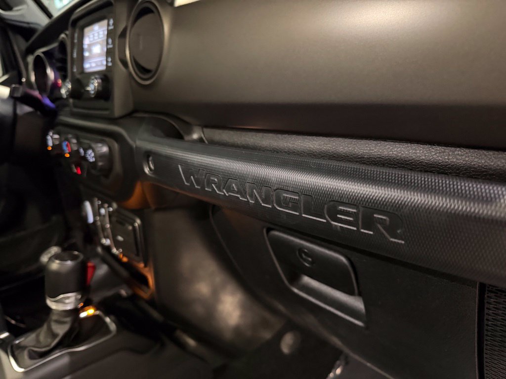 Used 2021 Jeep Wrangler Unlimited Sport AWD/4WD image 36