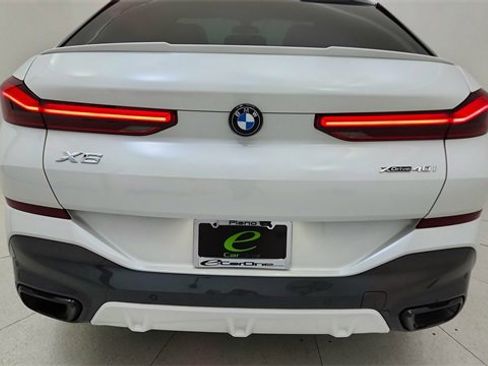 Used 2023 BMW X6 xDrive40i w/ M Sport Package image 12