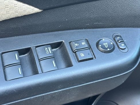 Used 2016 Honda CR-V EX image 13