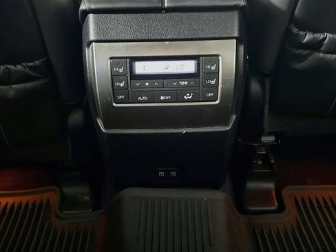 Certified 2022 Lexus GX 460 Premium w/ Premium Plus Package AWD/4WD image 26