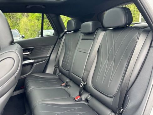 New 2026 Mercedes-Benz GLC 300 4MATIC image 13