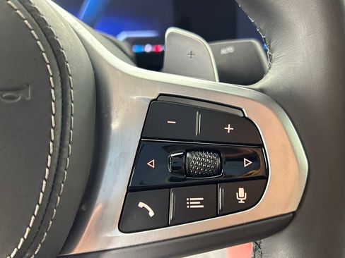 Used 2024 BMW X6 xDrive40i w/ Executive Package image 31