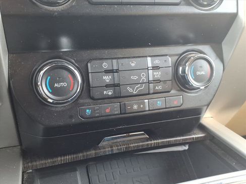 Used 2020 Ford F250 Lariat w/ Lariat Ultimate Package image 25