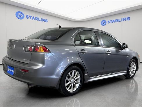 Used 2016 Mitsubishi Lancer ES image 9
