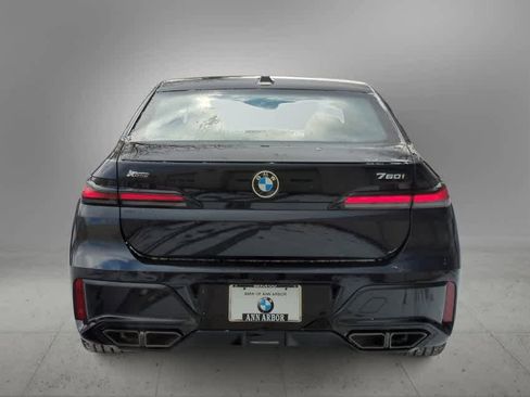 New 2025 BMW 760i xDrive w/ Executive Package image 7